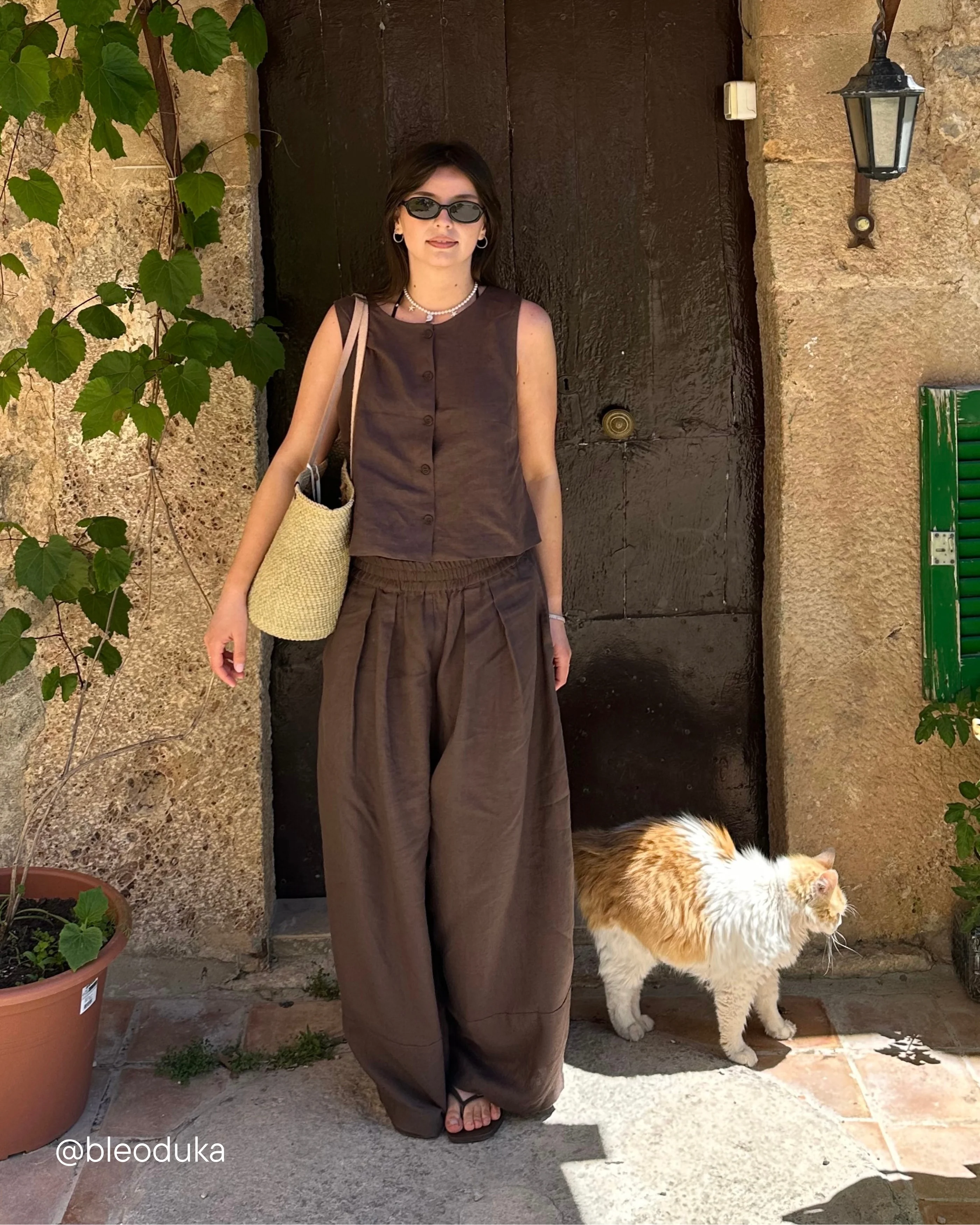 Bobbi Chocolate Linen Trousers - Image 6