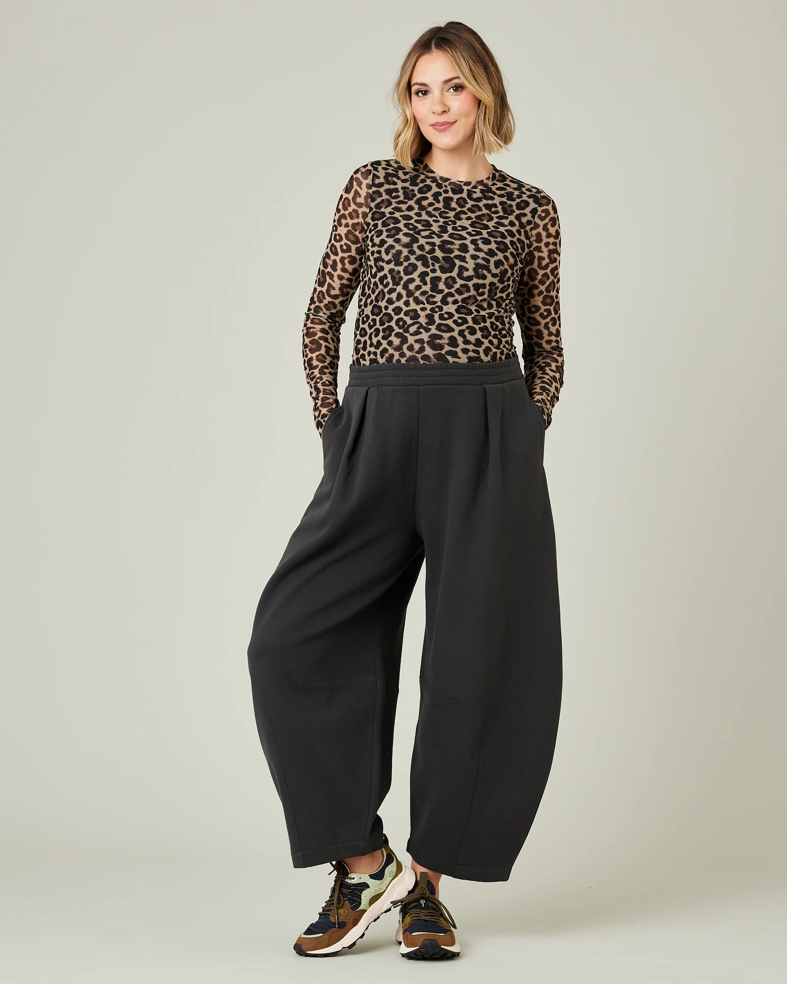 Daisy Slate Fleeceback Jersey Trousers - Image 8