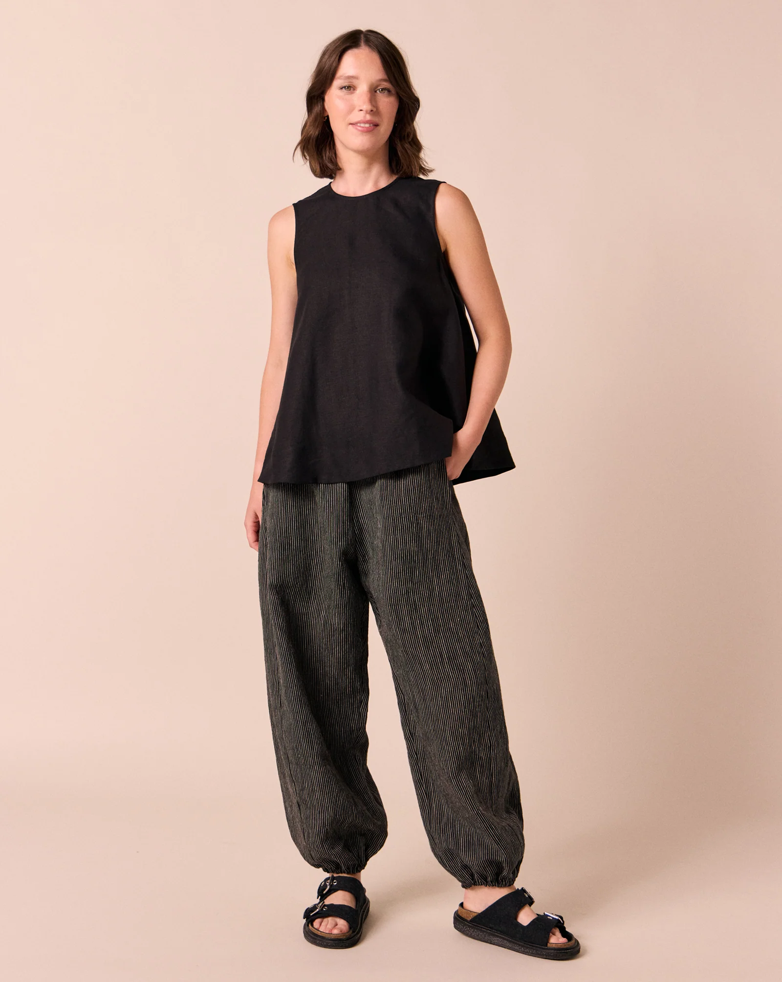 Georgie Black Linen Top - Image 2