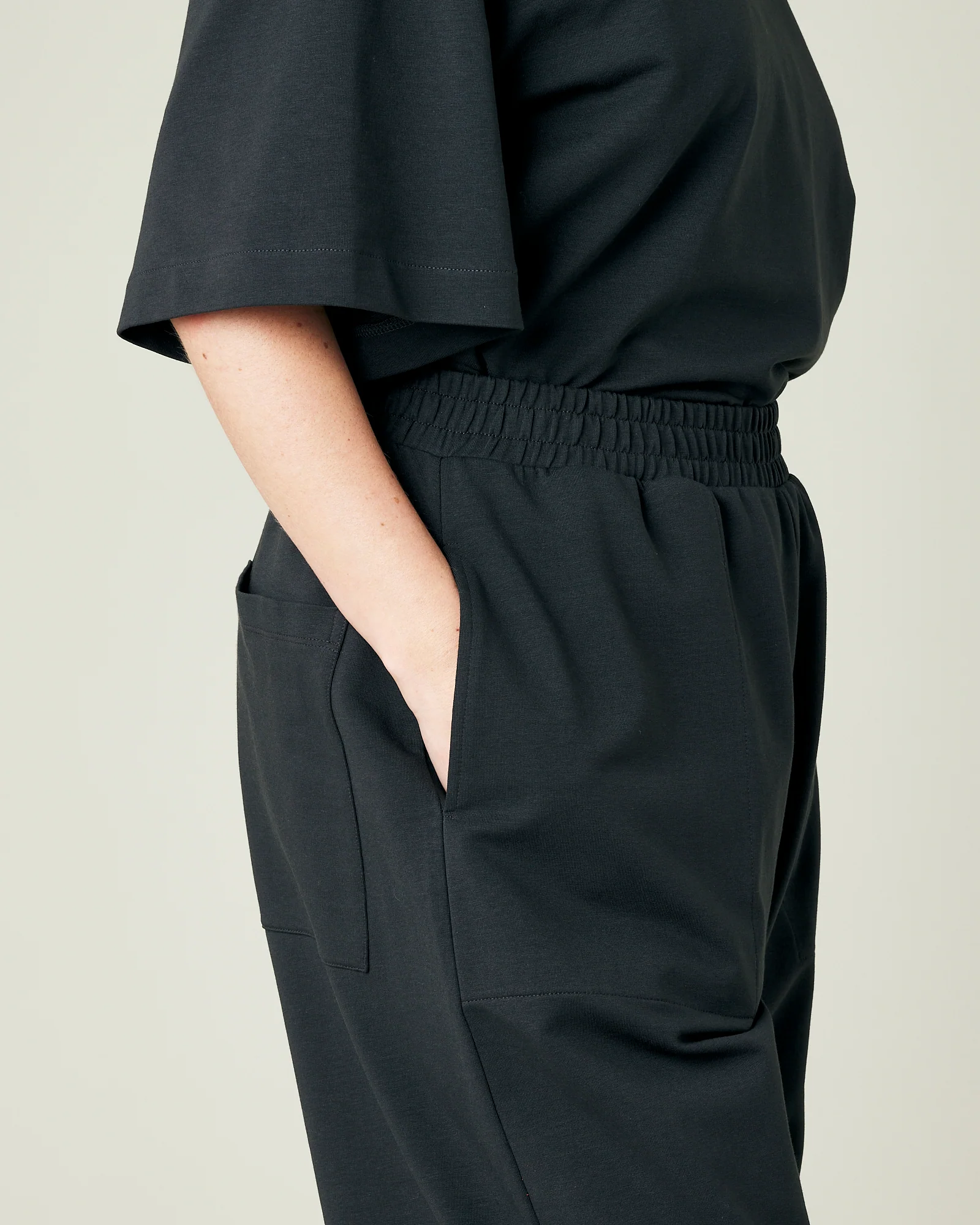 Huxley Slate Cotton Jersey Trousers - Image 23