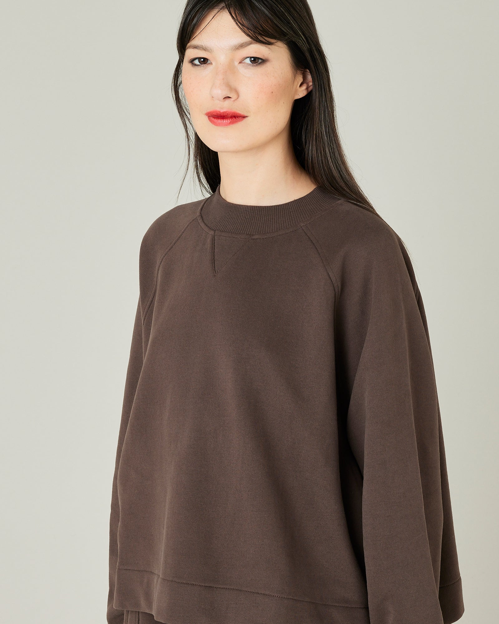 Noa Chocolate Fleeceback Jersey Jumper - Image 7