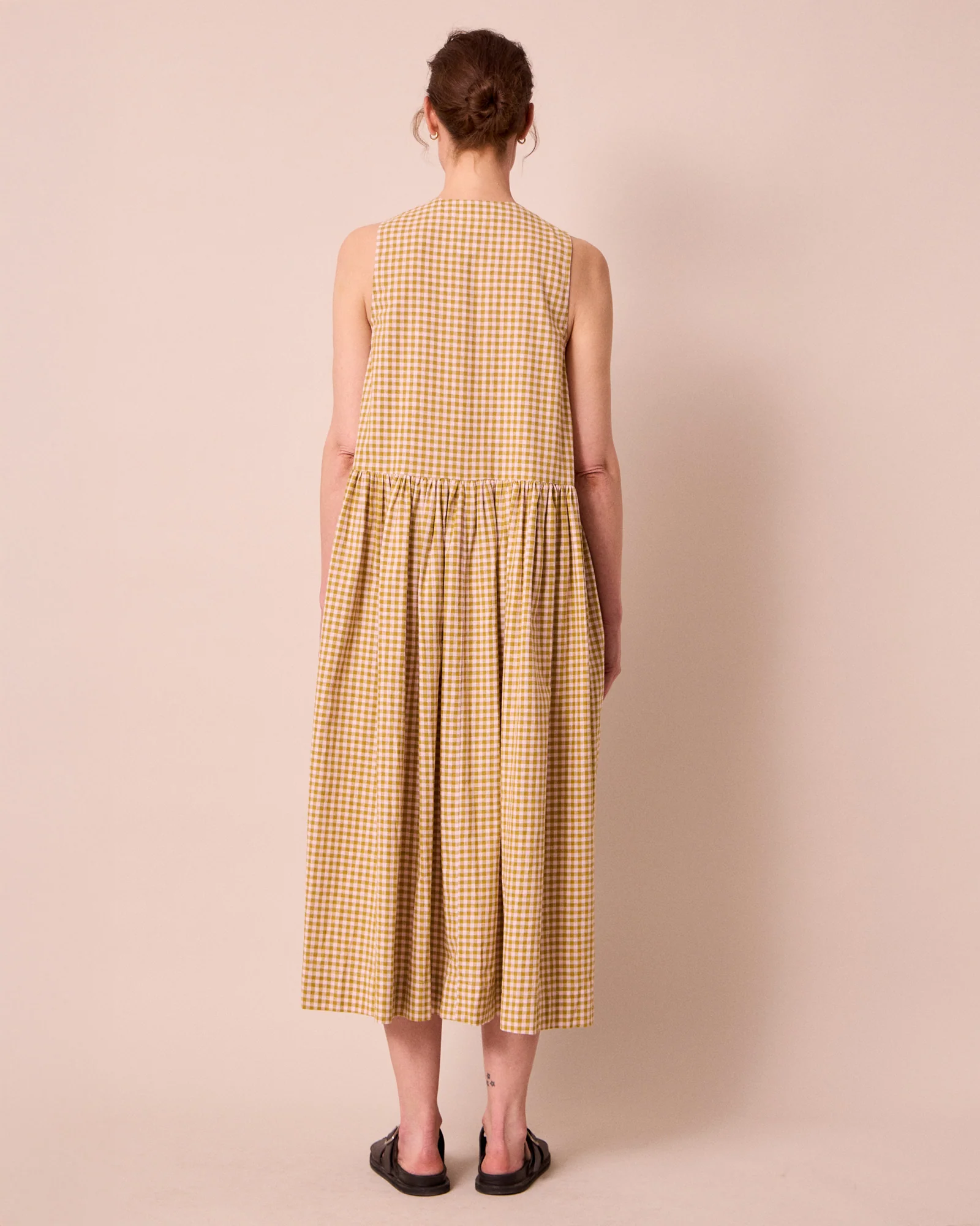 Olwen Garden Gingham Cotton Linen Dress - Image 4